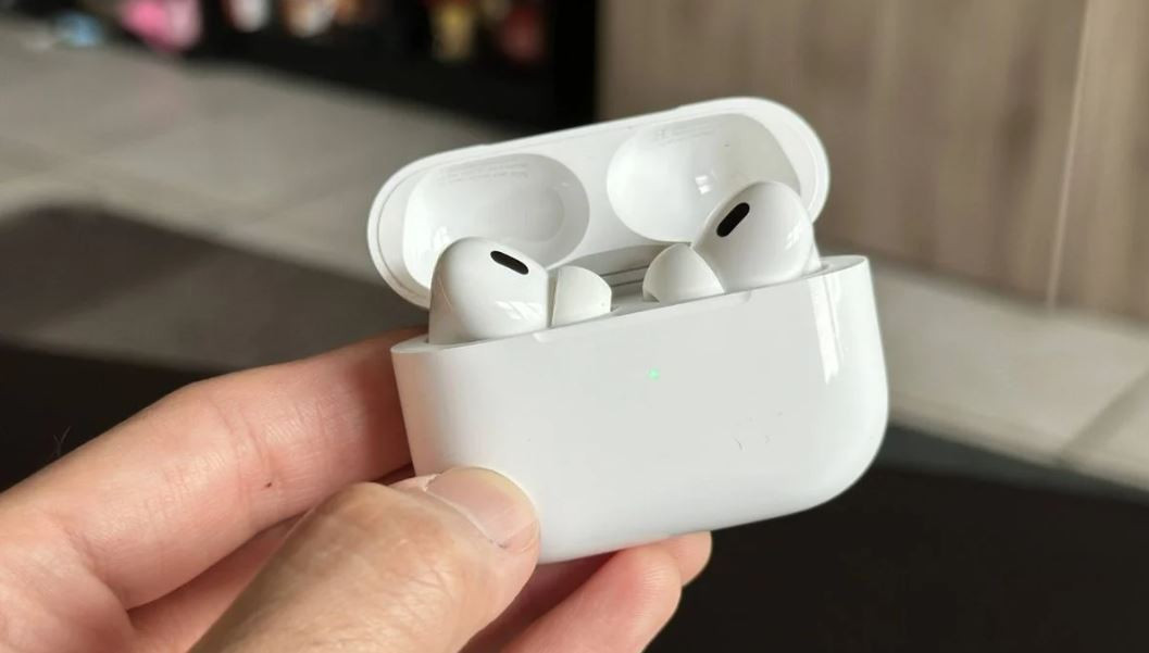 AirPods Pro'ya işitme cihazı özelliği geliyor! Nasıl kullanılacak? 