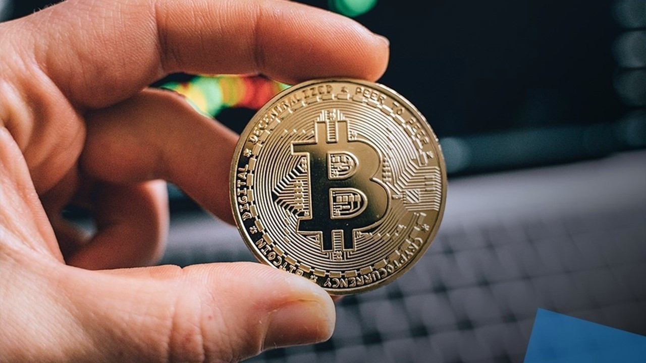 Bitcoin'den rekor sonrası sert düşüş! Ne kadar oldu?