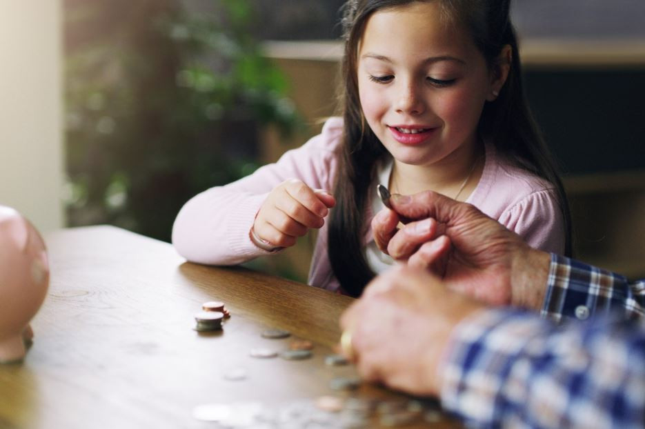 Çocuğunuza finansal okuryazarlığı nasıl öğretebilirsiniz?