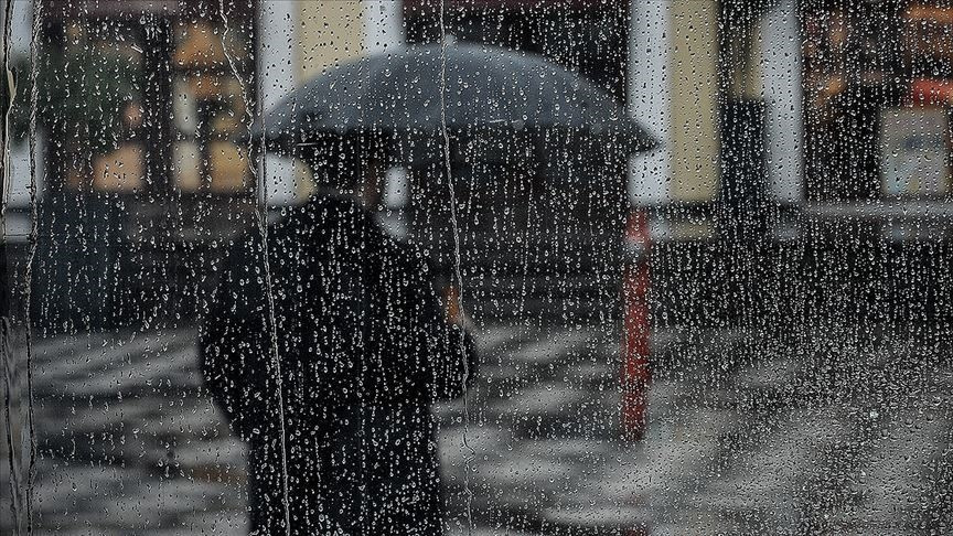 Meteoroloji'den çok sayıda il için kuvvetli sağanak uyarısı