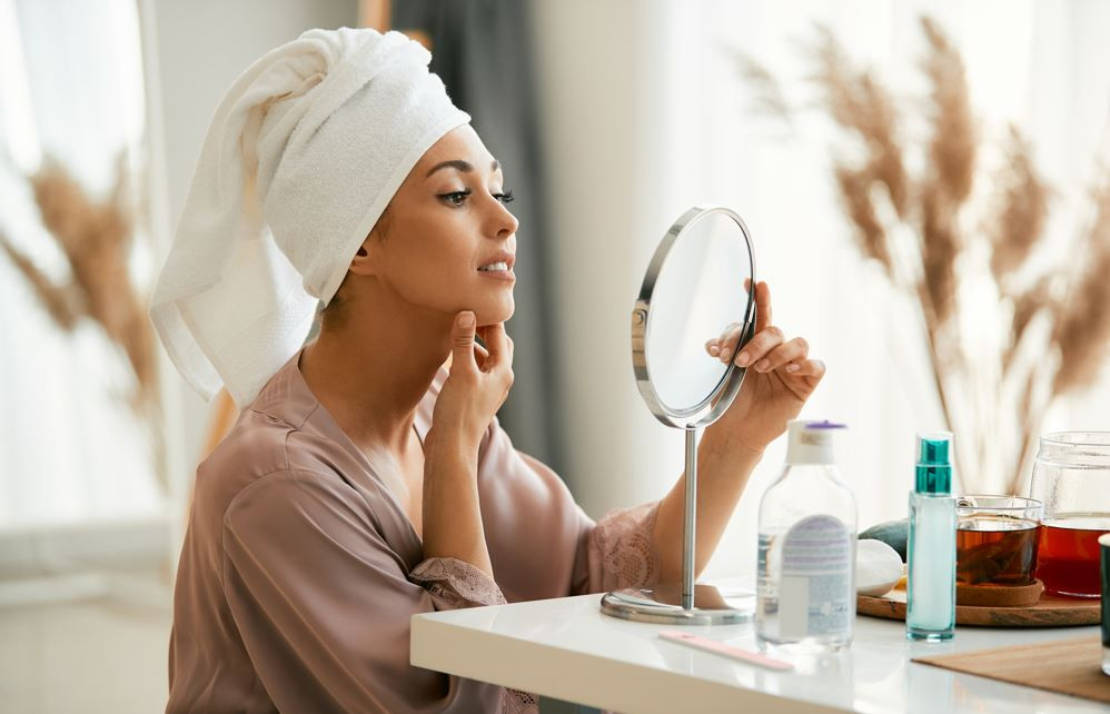 Işıltılı bir cilt için yapmanız gerekenler