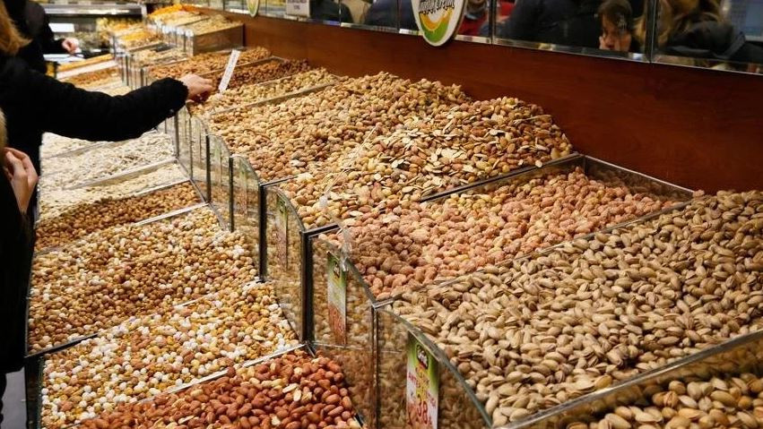 Kuruyemişçilerde bayram üzeri yoğunluk! Sektör temsilcileri vatandaşı uyarıyor