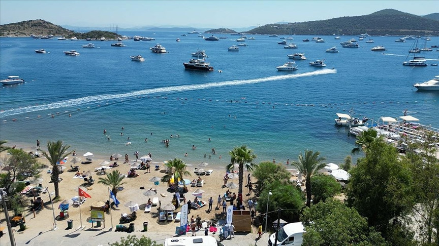 Akdeniz'in İncisi: Antalya'nın Eşsiz Deniz ve Kumsalları