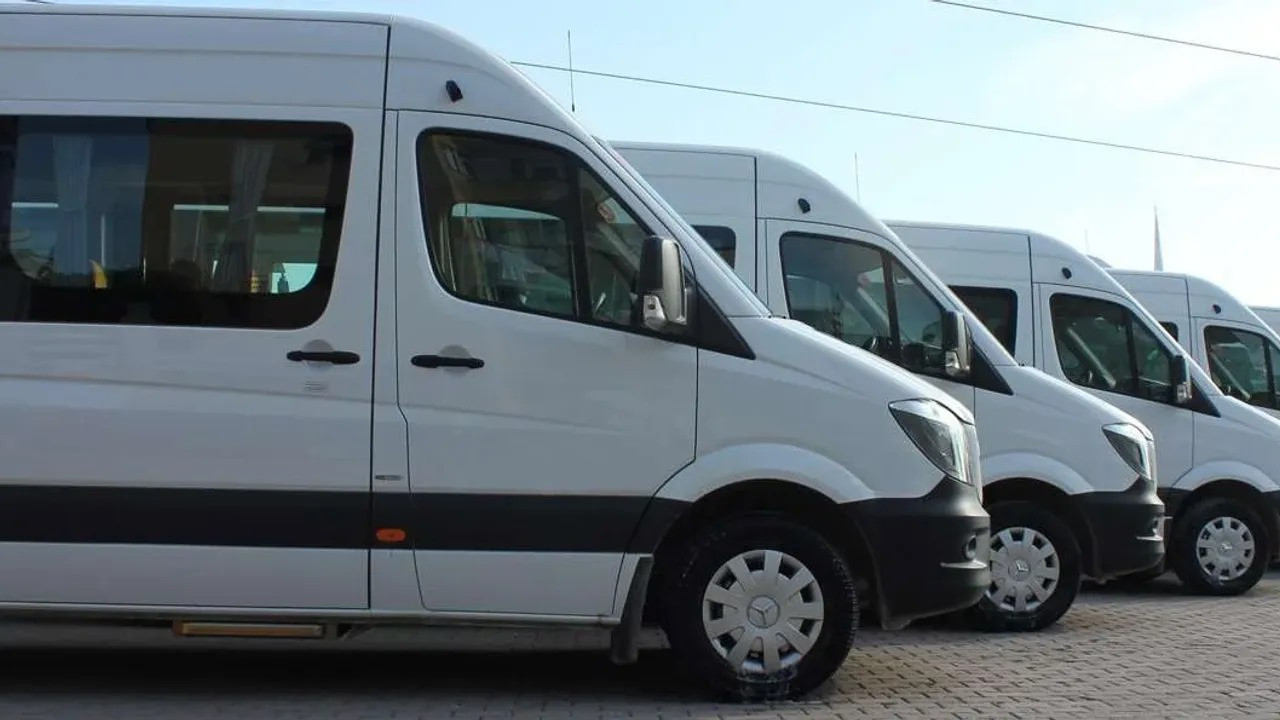 Kamu personeli servisleri kaldırıldı: Toplu taşıma kartı geliyor!