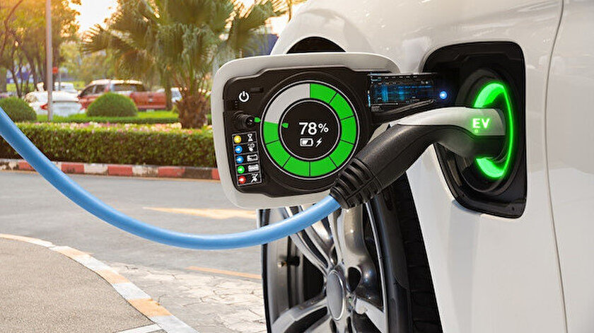 Elektrikli otomobiller diğer modellere göre, %50 daha uygun toplam maliyet avantajı sunuyor! 