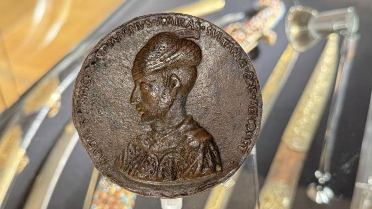 Fatih Sultan Mehmet'in 'tılsımlı madalyonu'