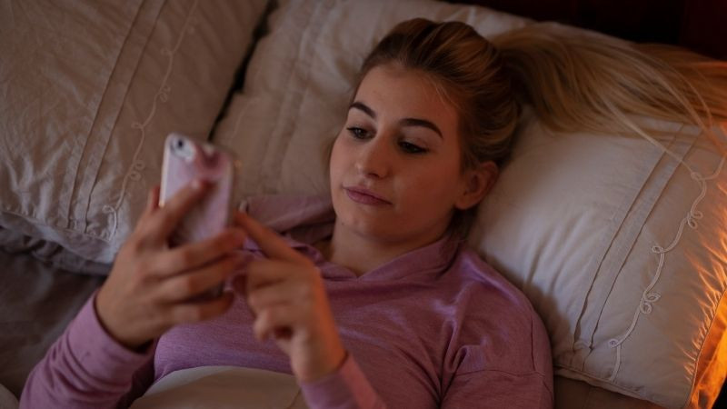 Gençlerin tuhaf trendi: Yatakta Çürüme (Bed Rotting)