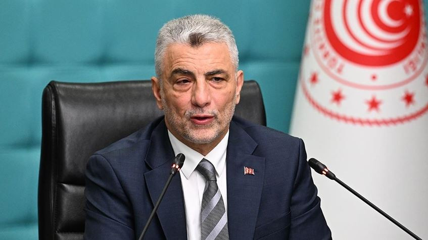 Bakan Bolat: İhracatımız nisanda 19 milyar 271 milyon dolara yükseldi