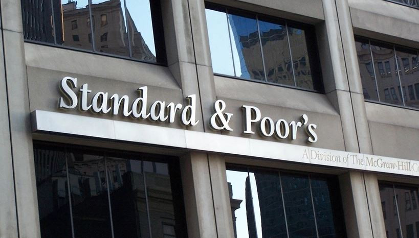 S&P, Türkiye’nin kredi notunu yükseltti