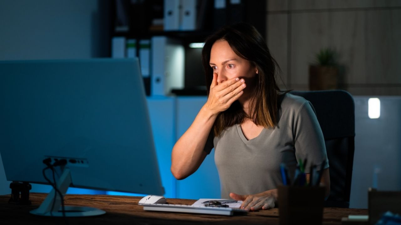 Dışarıda Şarjmatik ve Genel Wi-Fi Kullanırken Dikkat