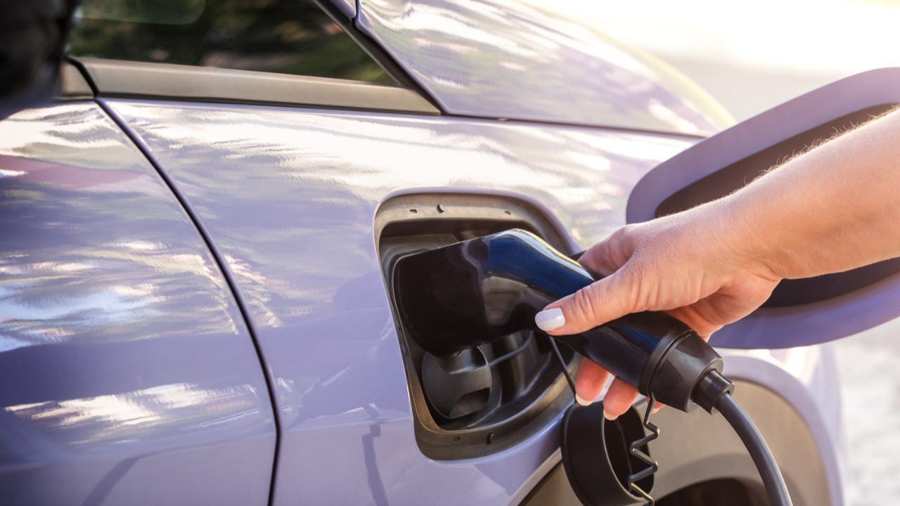 Bakanlık, Elektrikli Araç İthalatı Tebliğine PHEV’leri De Ekledi!