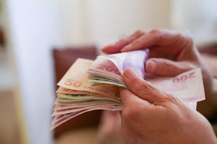 Kamu İşçilerinin 2025 İkramiye Ödeme Tarihleri Kesinleşti: Karar Resmi Gazete’de yayımlandı!