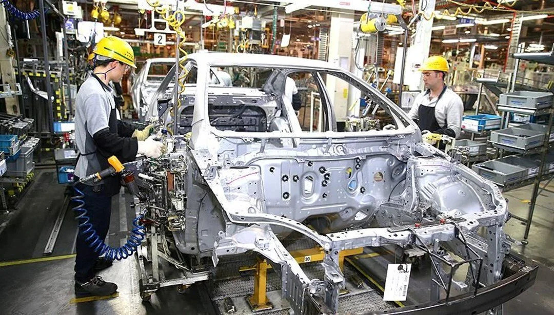 Otomotiv Üretimi 2024'te Geriledi, İhracat Artış Gösterdi