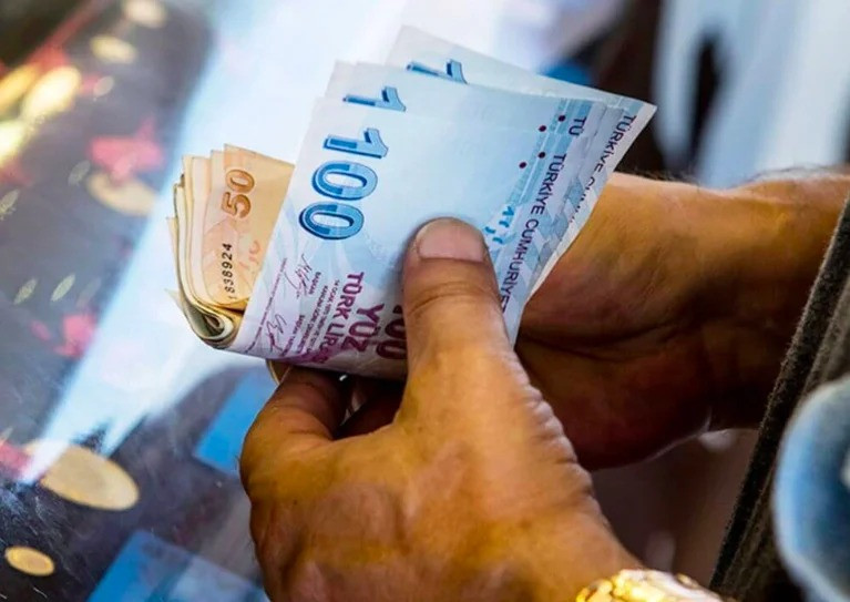 En Düşük Emekli Maaşı Artacak Mı? Refah Payı Ne Kadar Olur? Sorusuna Yanıt: SGK Uzmanından Geldi!