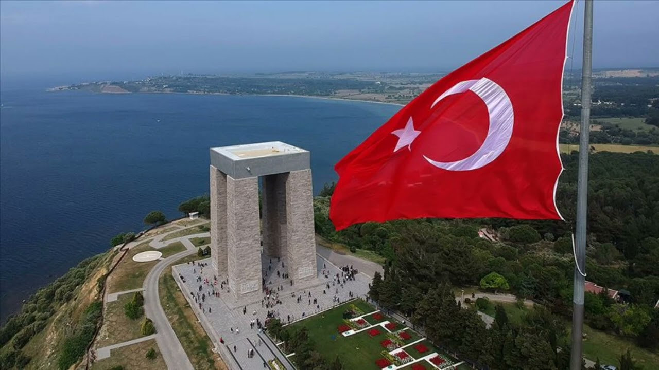 29 Ekim Cumhuriyet Bayramı Tatili Kaç Gün? 28 Ekim Yarım Gün mü, Okullar Tatil mi?