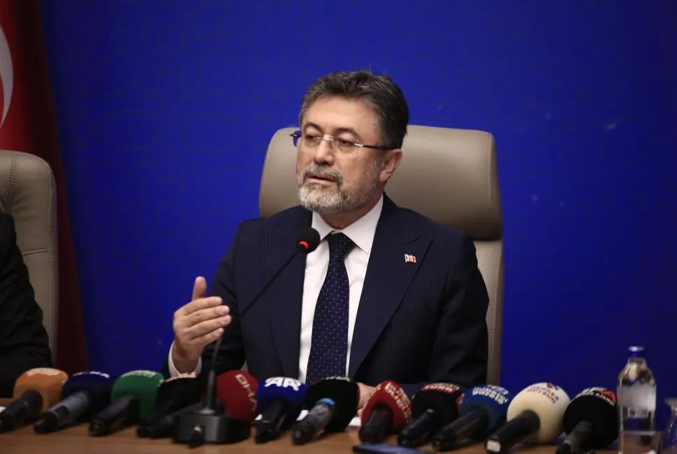 Bakan Yumaklı'dan Önemli Açıklama! Yeni Gündem: Arıtılmış Suların Yeniden Kullanımı