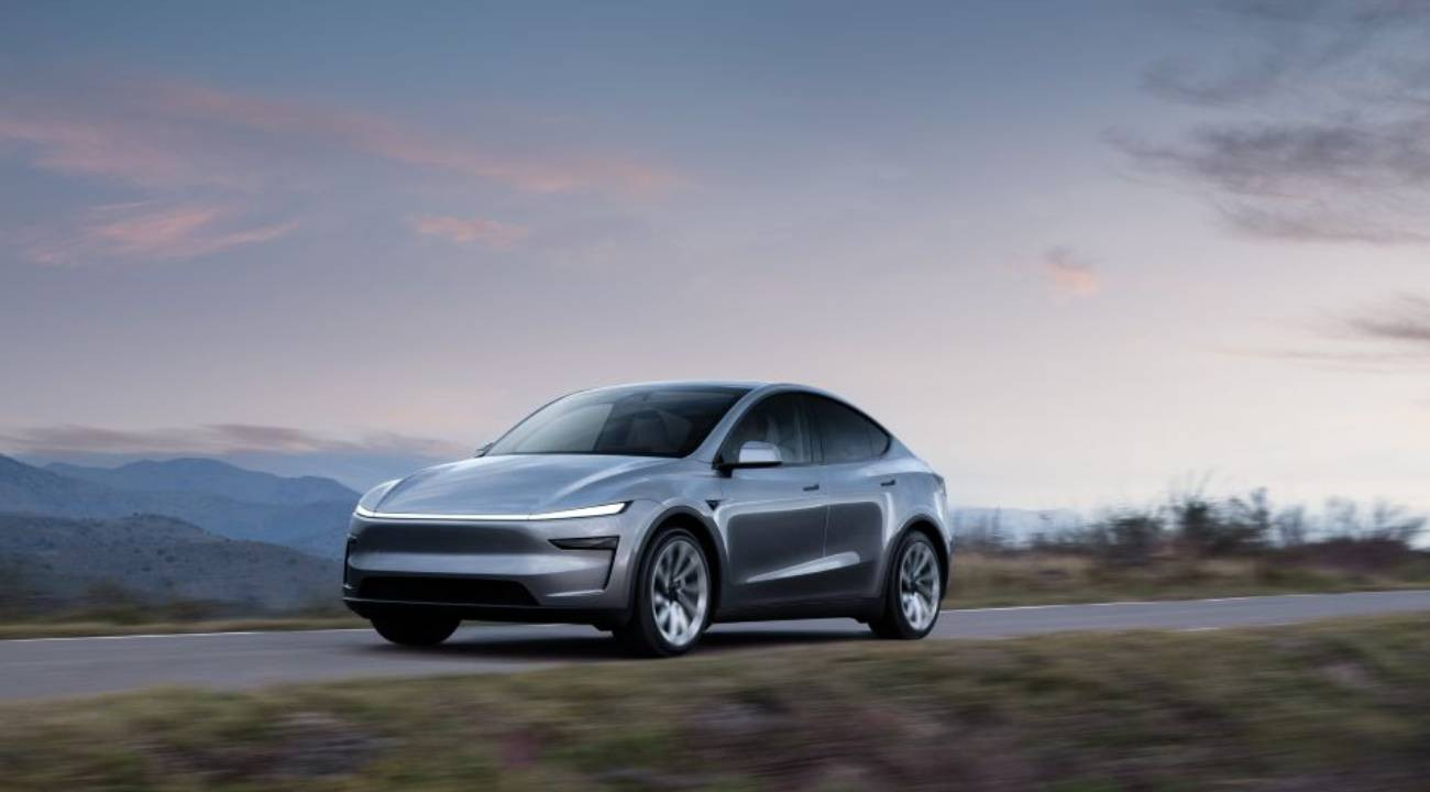 821 Km Menzilli Tesla Model Y Satışta! Eskisinden Hem Uzun Hem Hızlı!