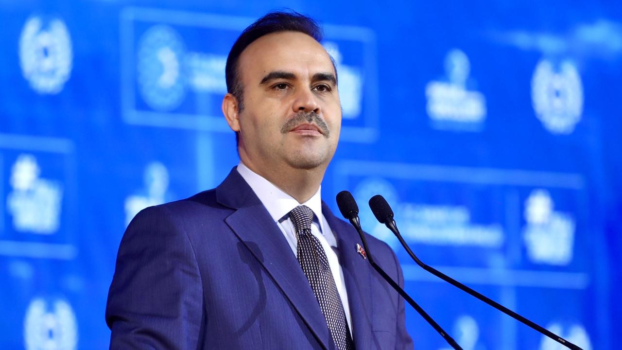 Bakan Kacır’dan Yatırımcılara Davet: Türkiye’de Büyüyün, Teknolojiyle Kazanın!