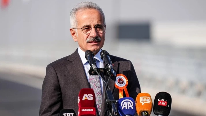 O Büyükşehre Hızlı Tren Geliyor! Bakan Uraloğlu Tarih Verdi: 