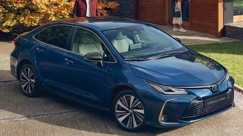 Toyota'dan Yılın Fırsatı: Corolla Sedan'da 392.000 TL'ye Varan İNDİRİM! İşte Güncel Fiyat Listesi