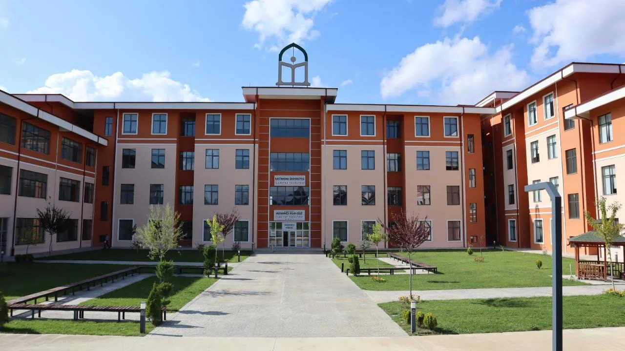 Kamu Personeli Olmak İsteyen Lise Mezunlarına MÜJDE! KPSS 55 ile Alım Başladı