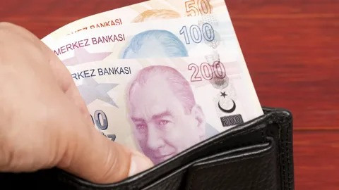 2026 Asgari Ücrette 3. Toplantı! Yeni Rakam İçin Kritik Tarih Verildi: İşte Masadaki 6 Senaryo!