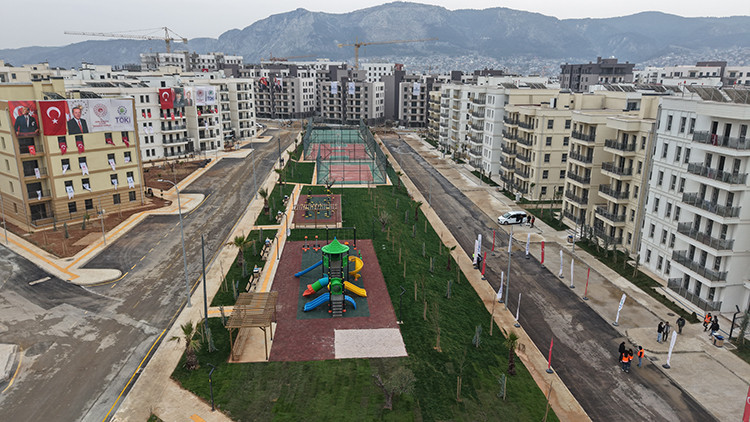 Dev Projede İLK KURA HEYECANI! Bakanı Kurum: “İlk Kuraları İnşallah 29 Aralık'ta Çekeceğiz”