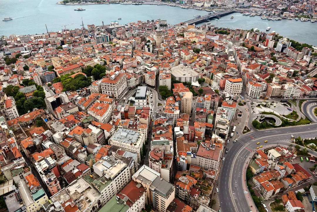 Tüm Zamanların Rekorunu Kırdı: Mevduattan Çıkanlar Ona Yöneliyor!