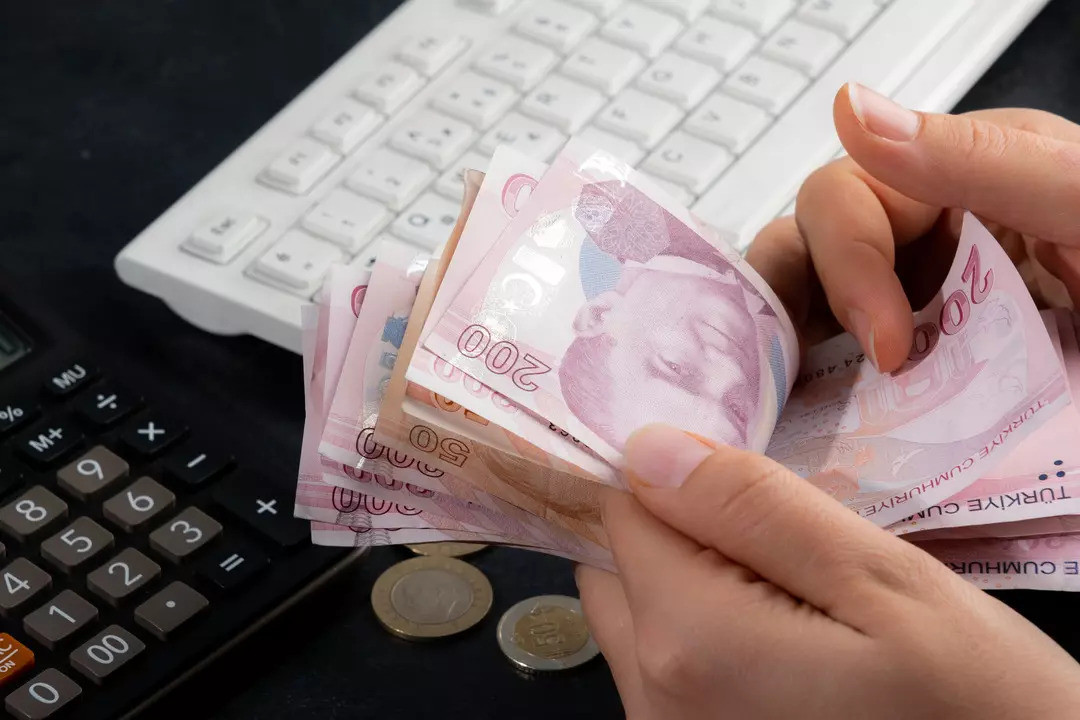 Tüketici Güven Endeksi Nisan Ayında Düştü: Yüzde 2,3 Azalışla 83,9 Oldu