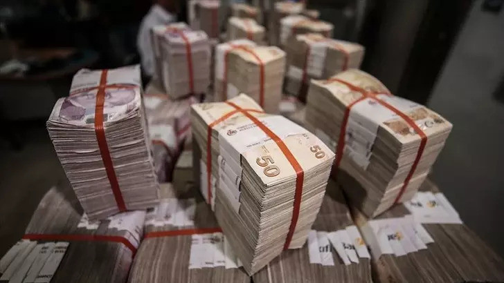 12 Ay Vadeli 400 Bin TL İhtiyaç Kredisi Geri Ödemeleri Belirlendi: Banka Banka Faiz Oranları