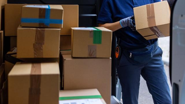 Bayram ve Arefe Günü PTT Çalışıyor mu? Kargolar Açık Mı? İşte 5-9 Haziran Çalışma Saatleri Detaylar