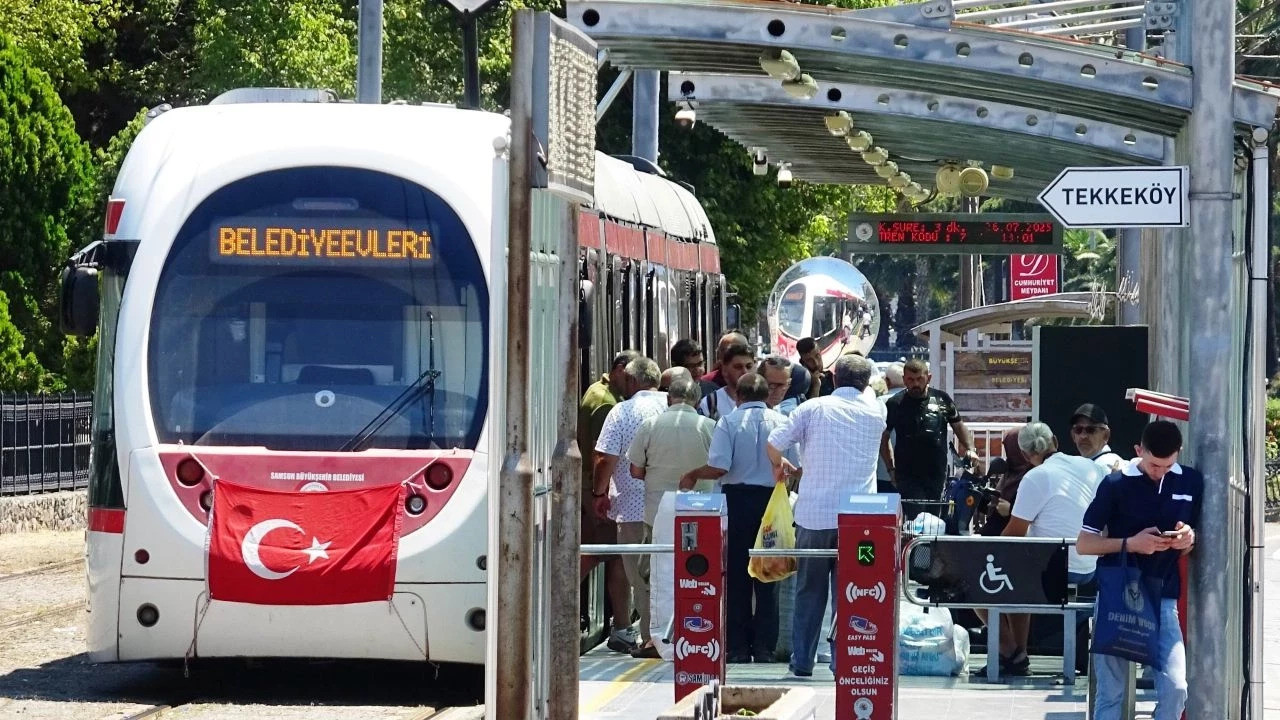 Toplu Taşıma Ücretlerine Yeni Zam: İşte Yeni Şehir İçi Otobüs, Tramvay ve Minibüs Ücretleri…