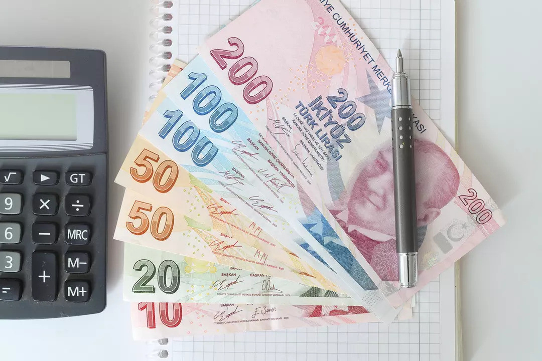 Temmuz 2025 Emekli Promosyon Yarışı Kızıştı: En Yüksek Promosyon Kimde, Ne Kadar Veriliyor?