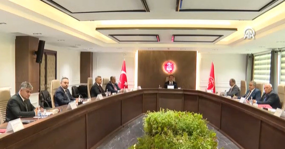 Memur Zammı İçin Hakem Kurulu Toplantısı Sona Erdi! İşte Masadaki Teklifler ve Kritik Karar Detaylar