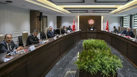 Maaş Zammı İçin Kritik Viraj: Hakem Kurulu'nun 3. Toplantısı Sona Erdi!