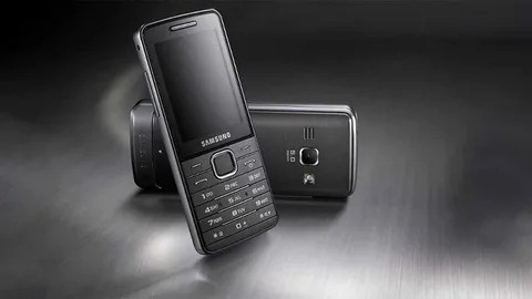 Tuşlu Telefonlara Rağbet Arttı: Hurdası Bile Kazandırıyor, Fiyatları İse Dudak Uçuklatıyor!