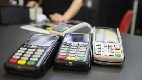 Merkez Bankası'ndan Esnafa Büyük Destek! POS Komisyon Oranları Düşürüldü, Bloke Süresi Azaldı!