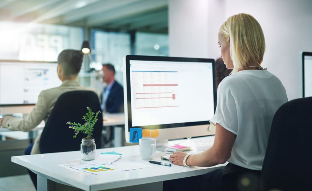 Fazla Mesai Yaptırılan İşçi Kıdem Tazminatıyla Nasıl İstifa Eder? İşte O Kritik 6 Gün Kuralı