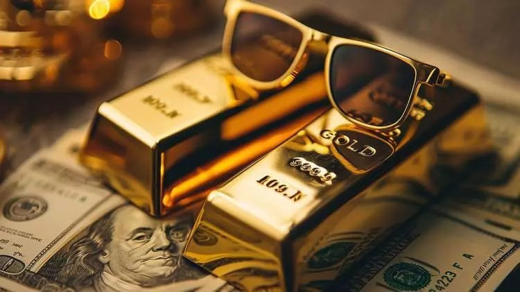 Altın Fiyatları Uçuşa Geçti, Uzman İsim Uyardı: 'Hedef 5.000 TL!'