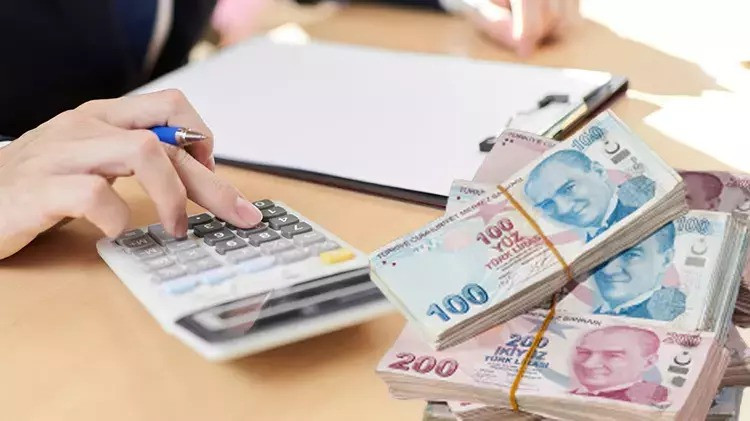 Akaryakıt, Alkol ve Sigaraya Dev Zam! Resmi Gazete'de Yayımlandı: İşte Yeni Fiyatlar
