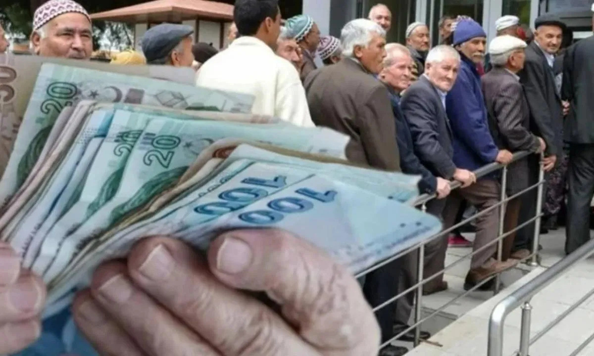 Emekli İkramiyesinde Çıta Yükseldi: İşte Emekli Bayram İkramiyesinde Kuruşu Kuruşuna Hesap