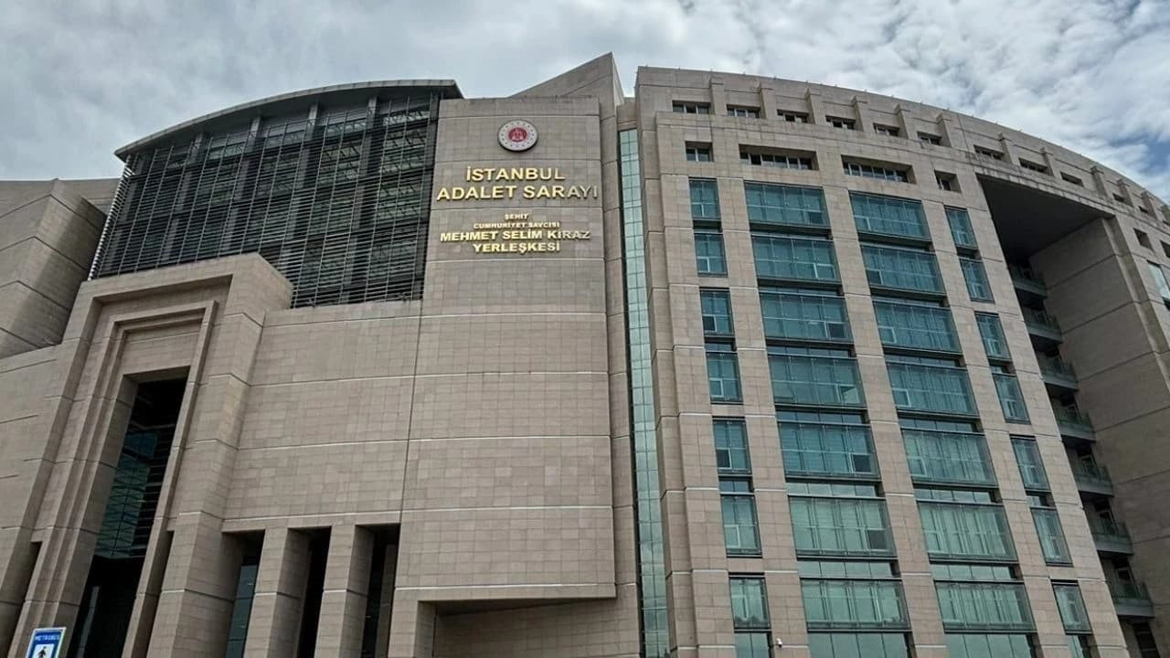 Fon Soruşturmasında Aralarında Holding Patronu ve Bankacıların Olduğu 26 Kişi Gözaltına Alındı