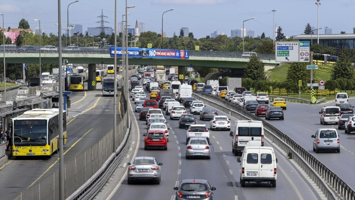 Ücretsiz Toplu Taşıma Destek Ödemelerine Büyük Zam! İşte Şehir Şehir Yeni Rakamlar