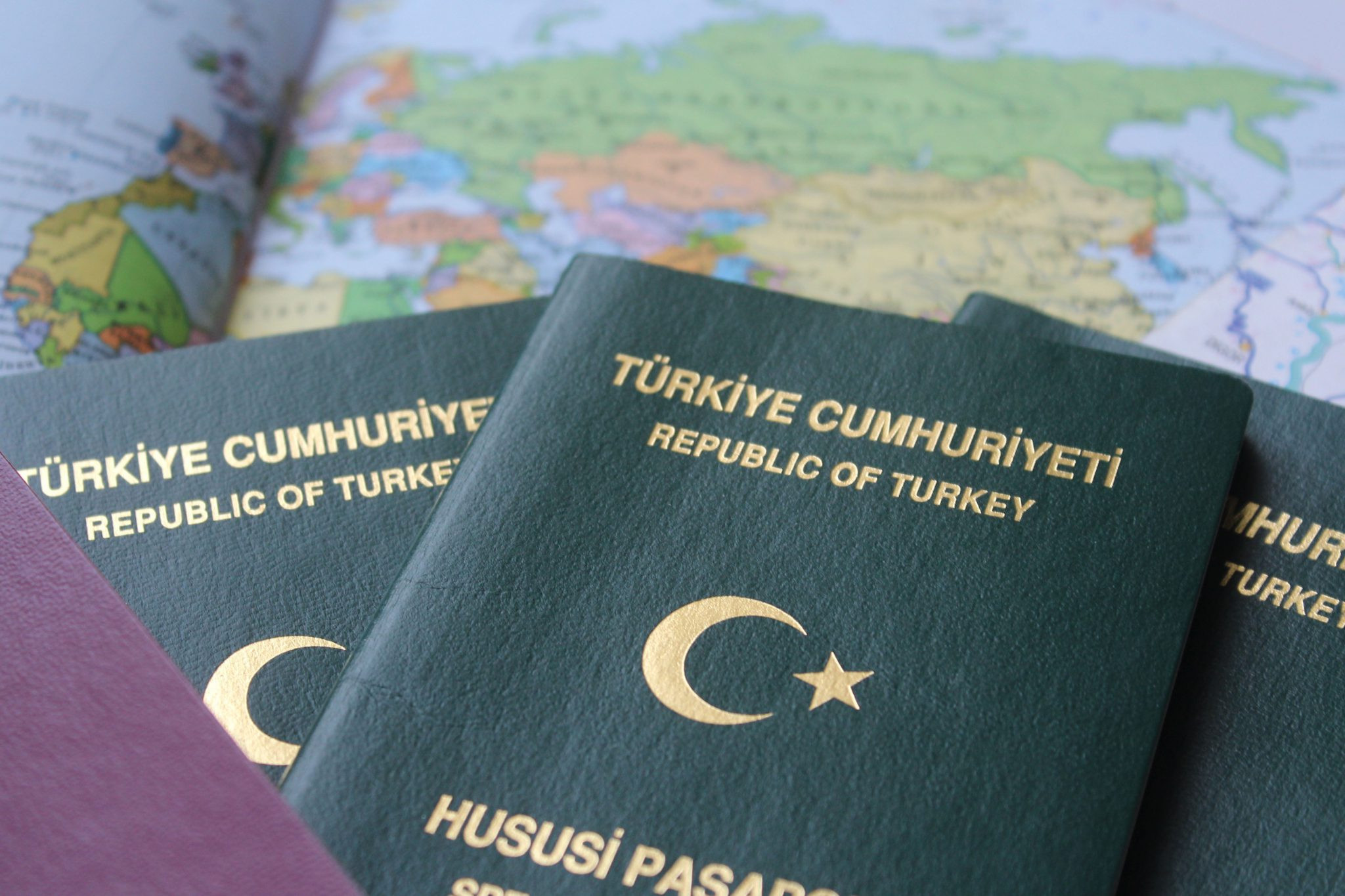 Yeşil Pasaportta Kapsam Genişliyor: 3 Yeni Meslek Grubuna Müjde!