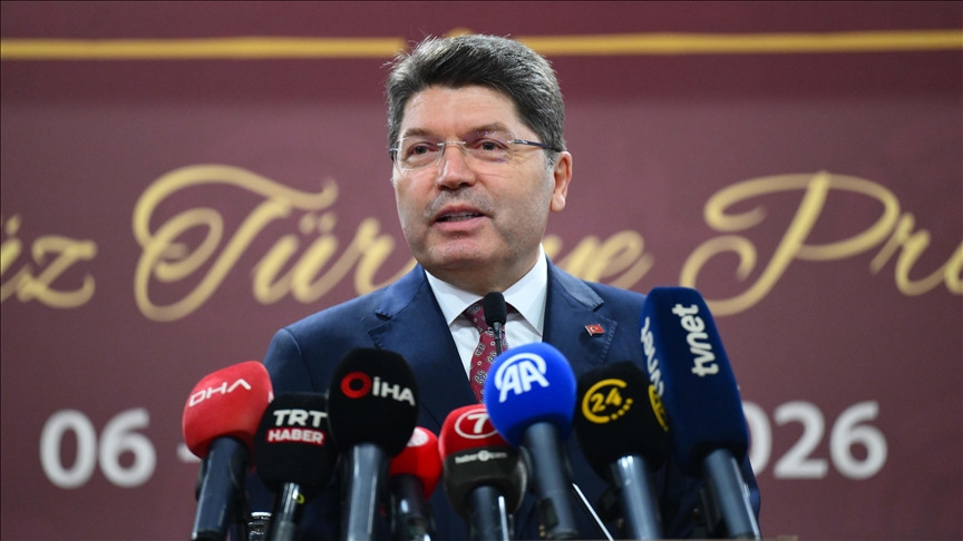 Bakan Tunç Bu Konuda Uyarıda Bulundu: Bunu Yapana Hapis Cezası! IBAN’ınızı Sakın Kimseye Vermeyin!