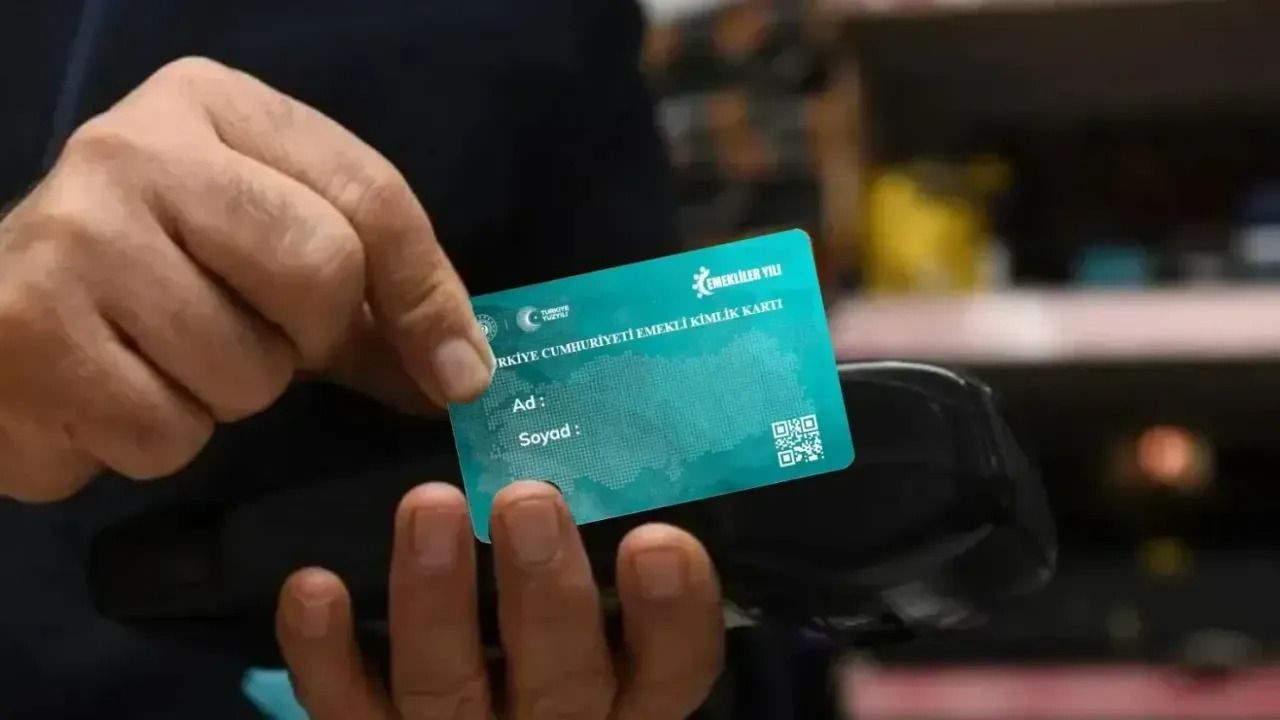 Emekli Kartı Nedir, Nasıl Alınır? İşte 2026 Emekli Hakları ve Ücretsiz Hizmetler Hakkında Bilgiler…