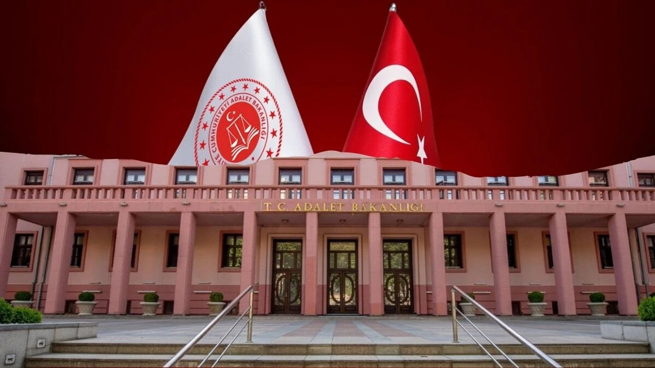 Adalet Bakanlığı ve CTE 15 Bin Personel Alımı Müjdesi! Bakan Gürlek Tarih Verdi: O Tarihte Başlıyor!