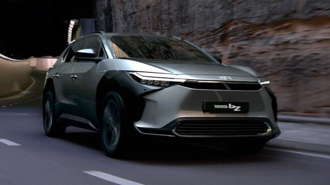 Tesla’nın En Dişli Rakibi Toyota bZ4X’ten Menzil Şovu! 505 KM Denildi, 532 KM Gitti: İşte Detaylar…