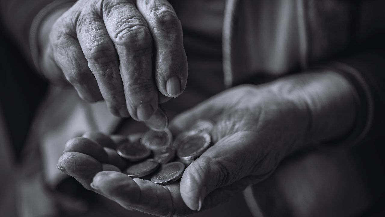 Finansal Güvensizlik Nedir? Belirtileri ve Üstesinden Gelme Yolları
