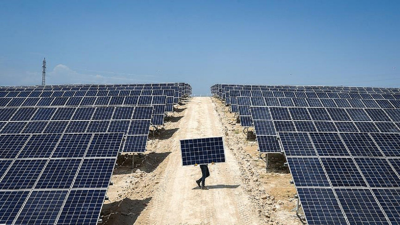 AB'den Temiz Enerjiye Vergi İndirimi Hamlesi: Elektrik Altyapısı Yenileniyor